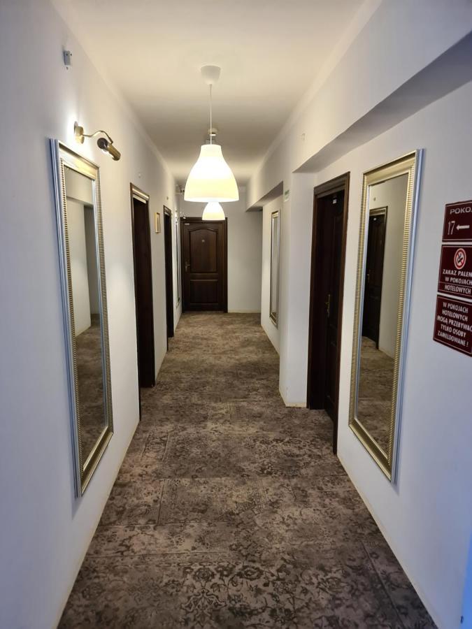 Hotel Staropolska Tomaszow Lubelski Luaran gambar