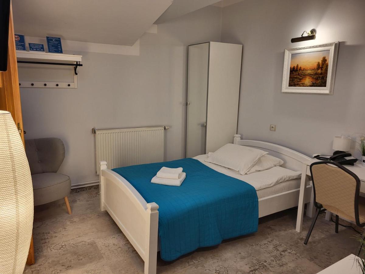 Hotel Staropolska Tomaszow Lubelski Luaran gambar
