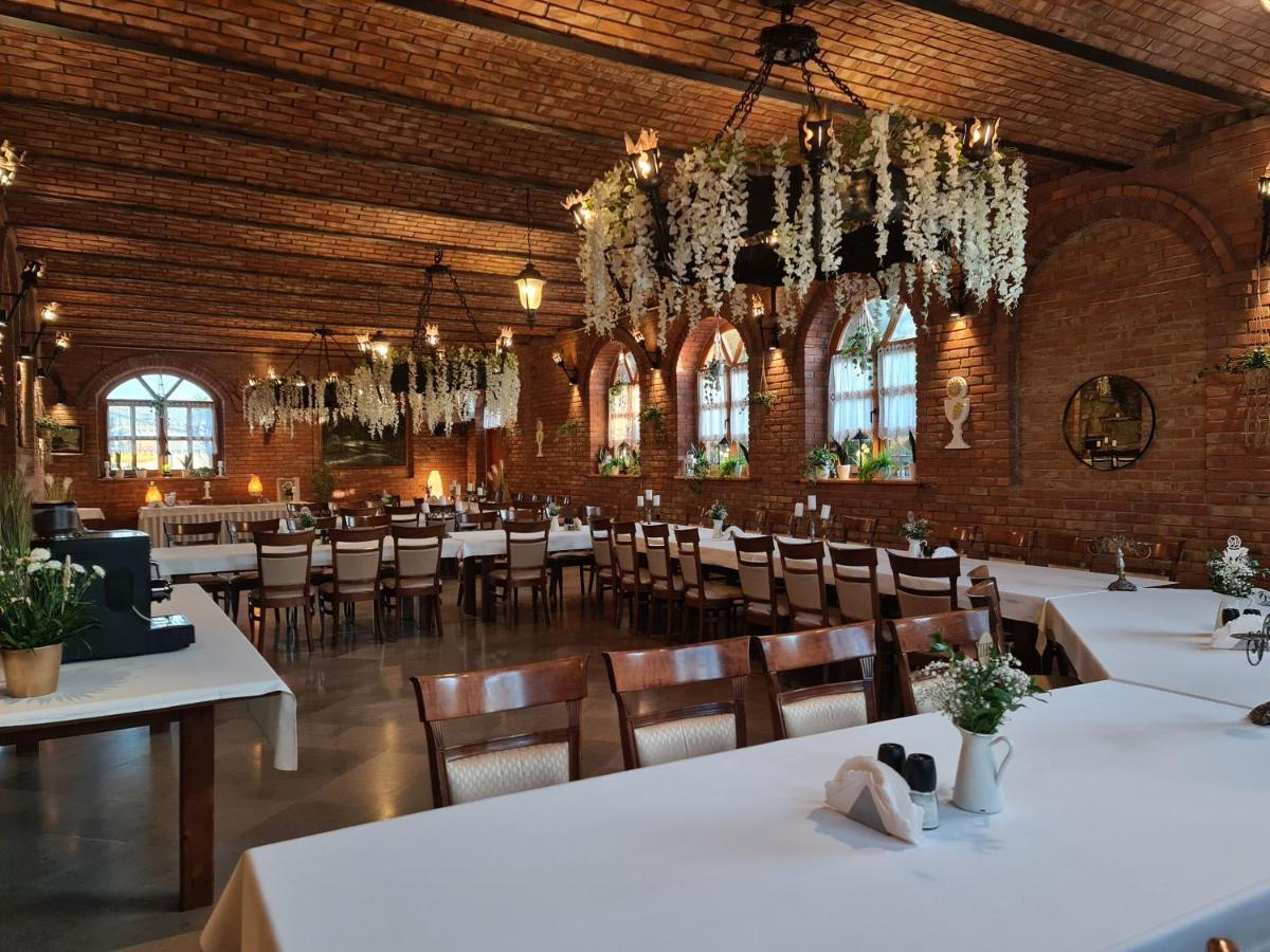 Hotel Staropolska Tomaszow Lubelski Luaran gambar