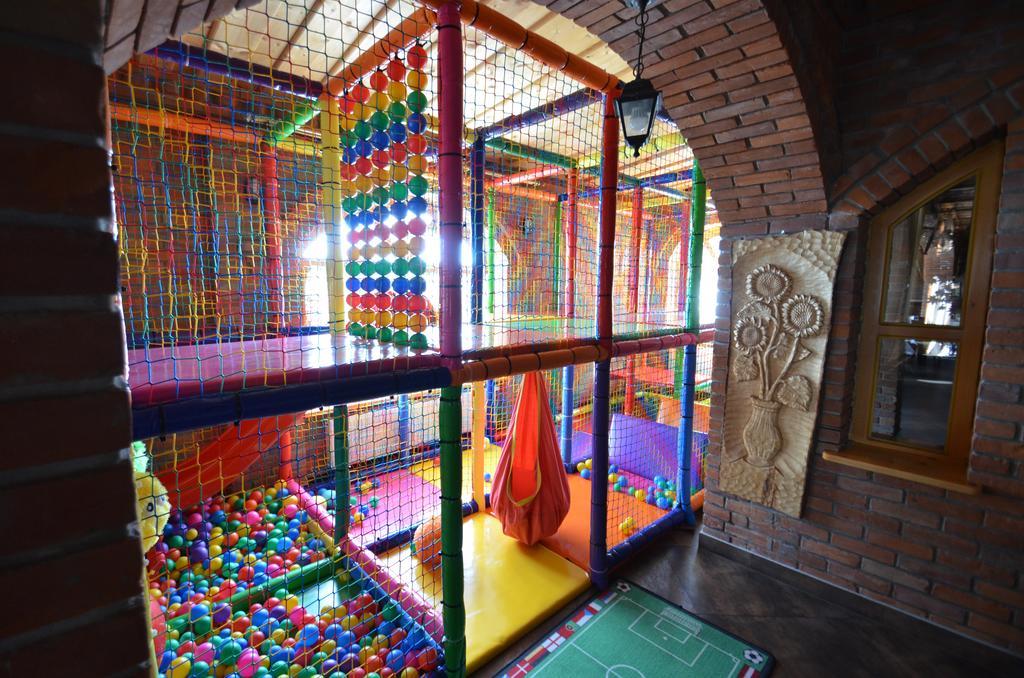 Hotel Staropolska Tomaszow Lubelski Luaran gambar